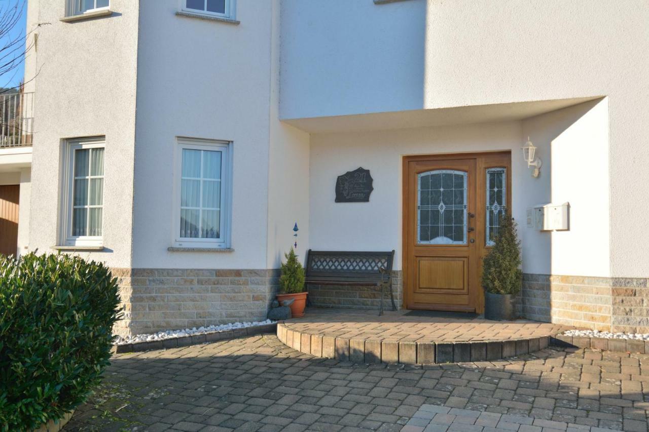 Ferienwohnung Weingarten Клотен Екстериор снимка